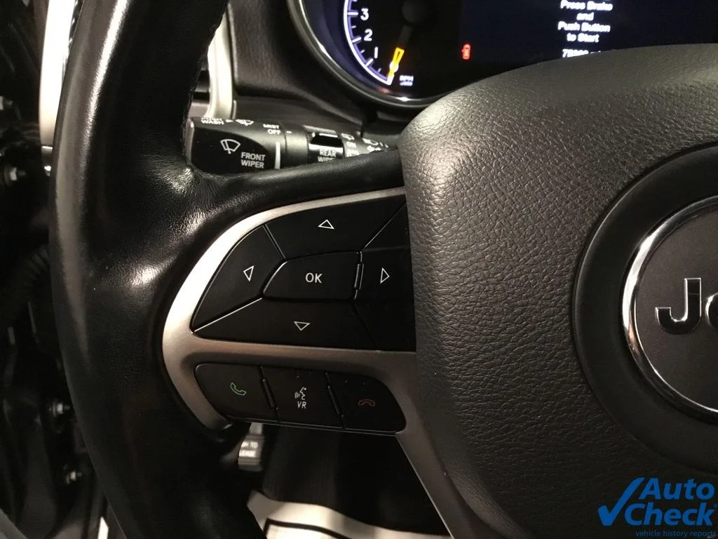 Used 2020 Gray Jeep Limited image 47