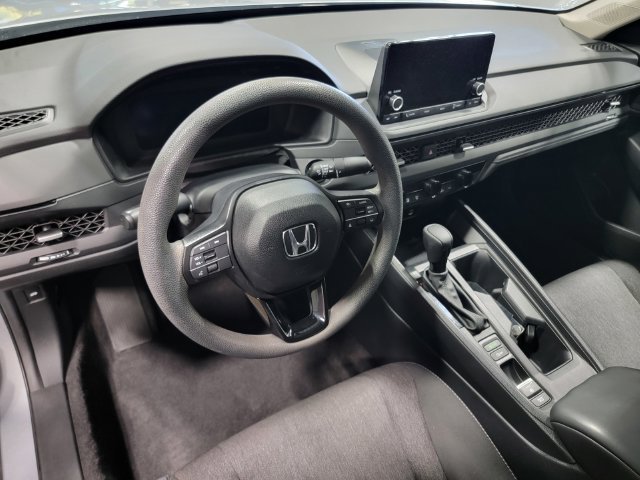 2024 Honda Accord EX - Photo 12