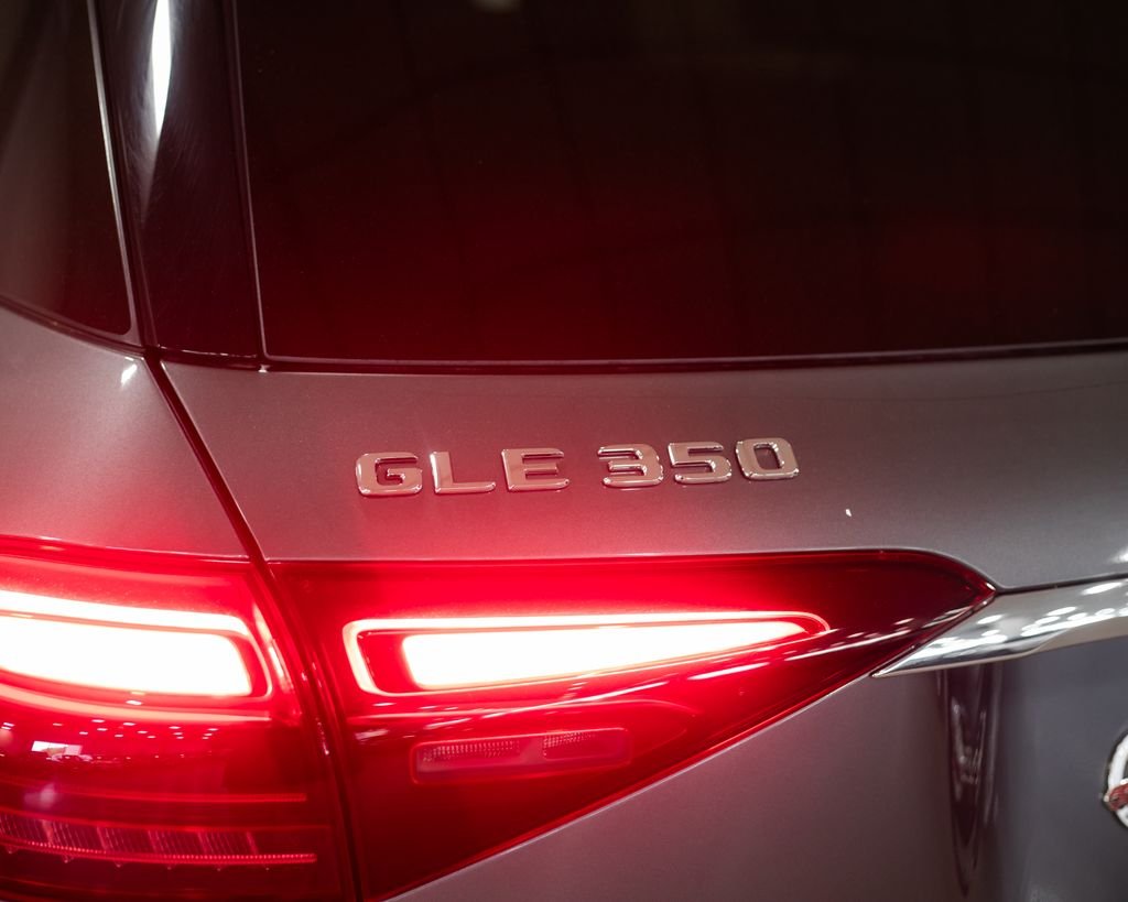 Used 2026 Black Mercedes-Benz GLE 350 image 12