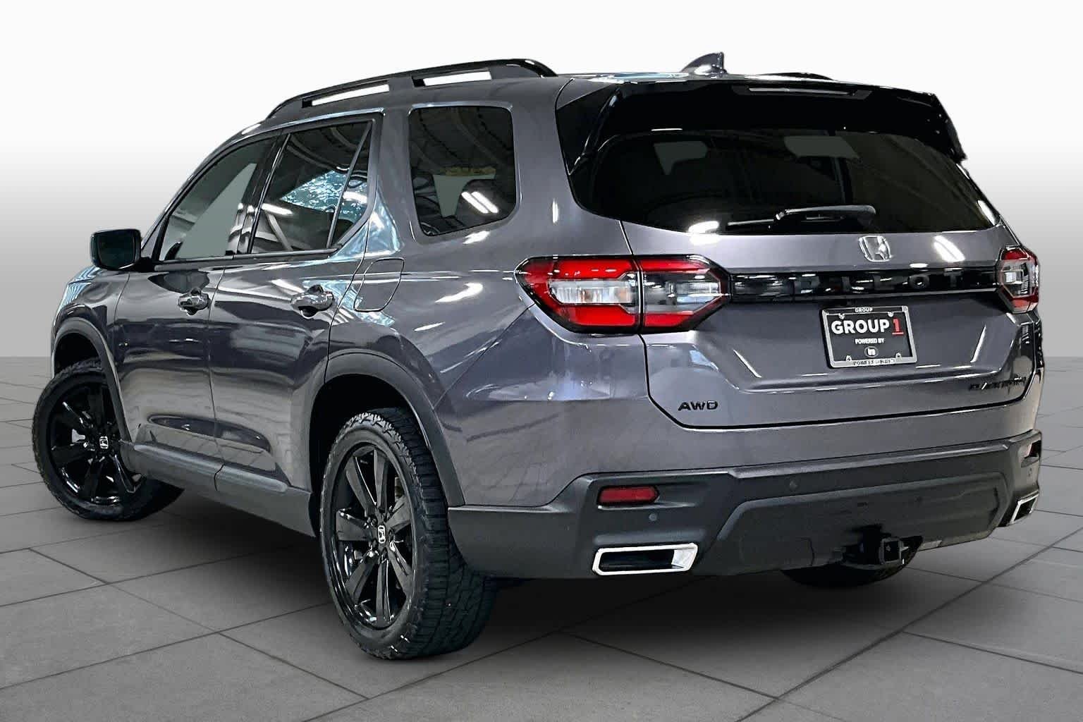 Used 2025 Modern Steel Metallic Honda Black Edition image 12