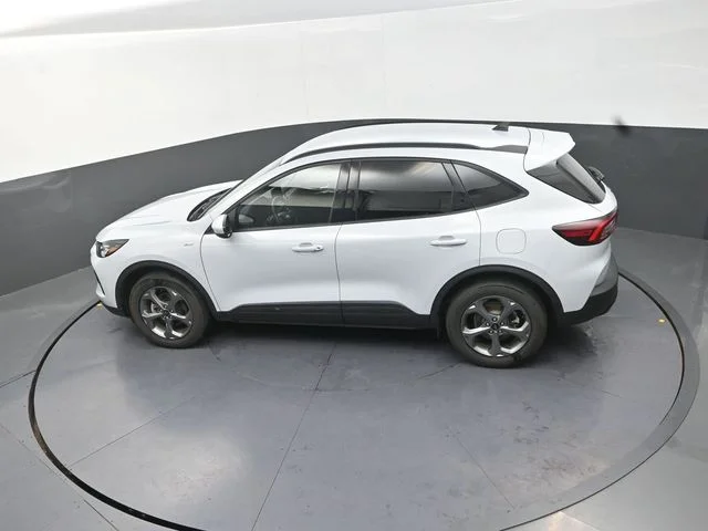 Used 2025 Silver Ford ST-Line Select image 26