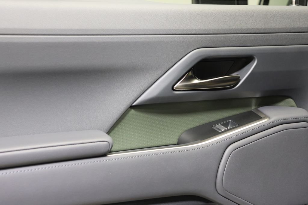 2025 Lexus GX Overtrail - Photo 34