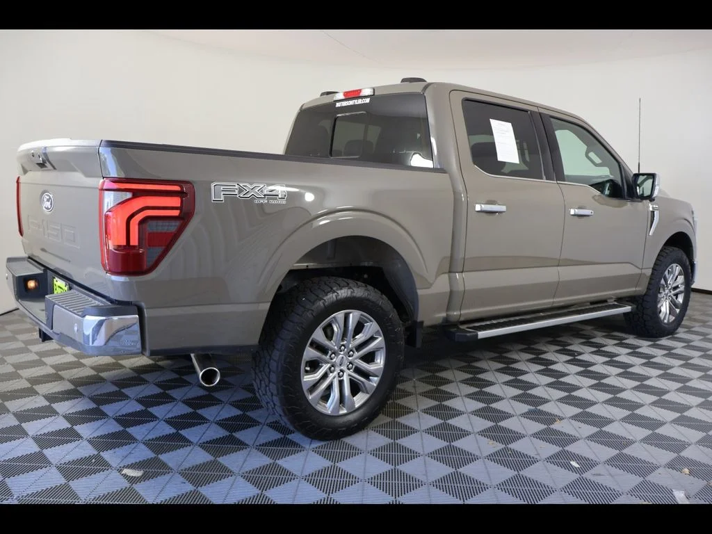 Used 2025 Gray Ford Lariat image 6