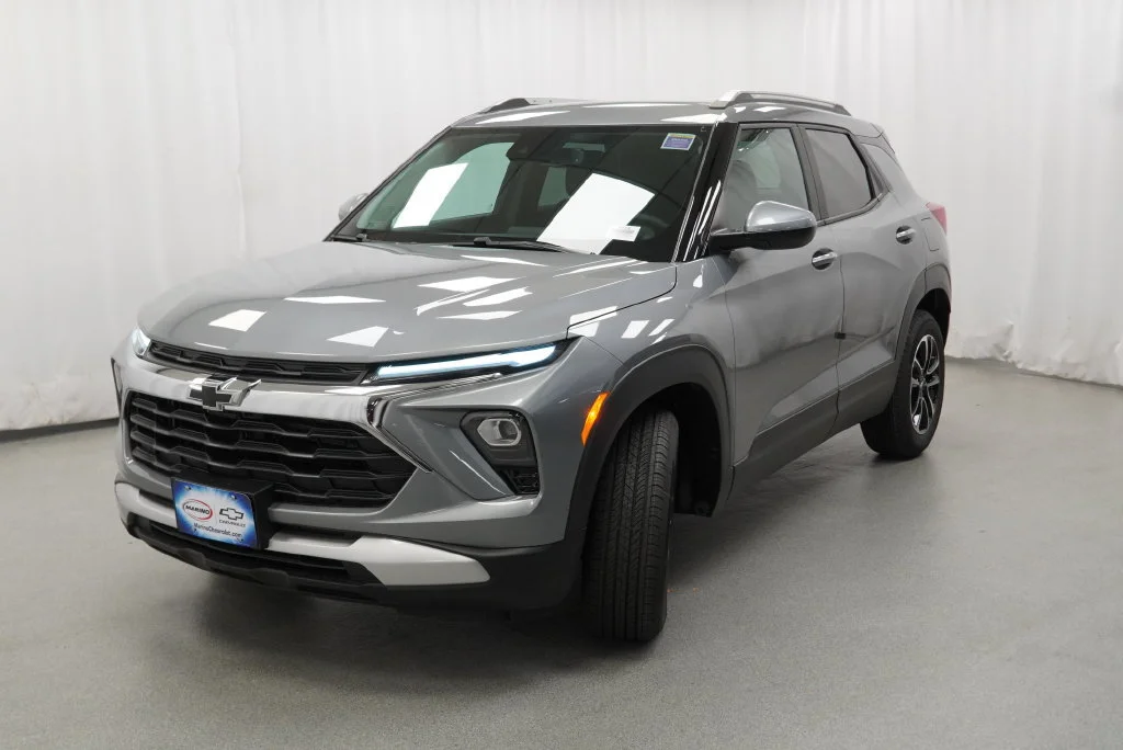New 2026 Sterling Gray Metallic Chevrolet LT image 18