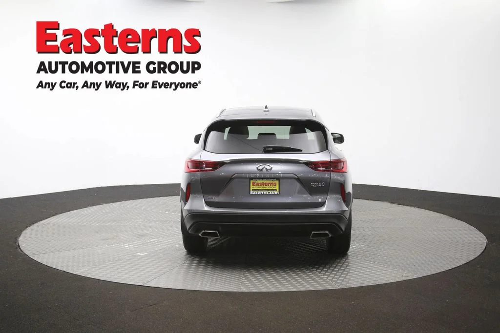 Used 2023 Gray INFINITI LUXE image 39