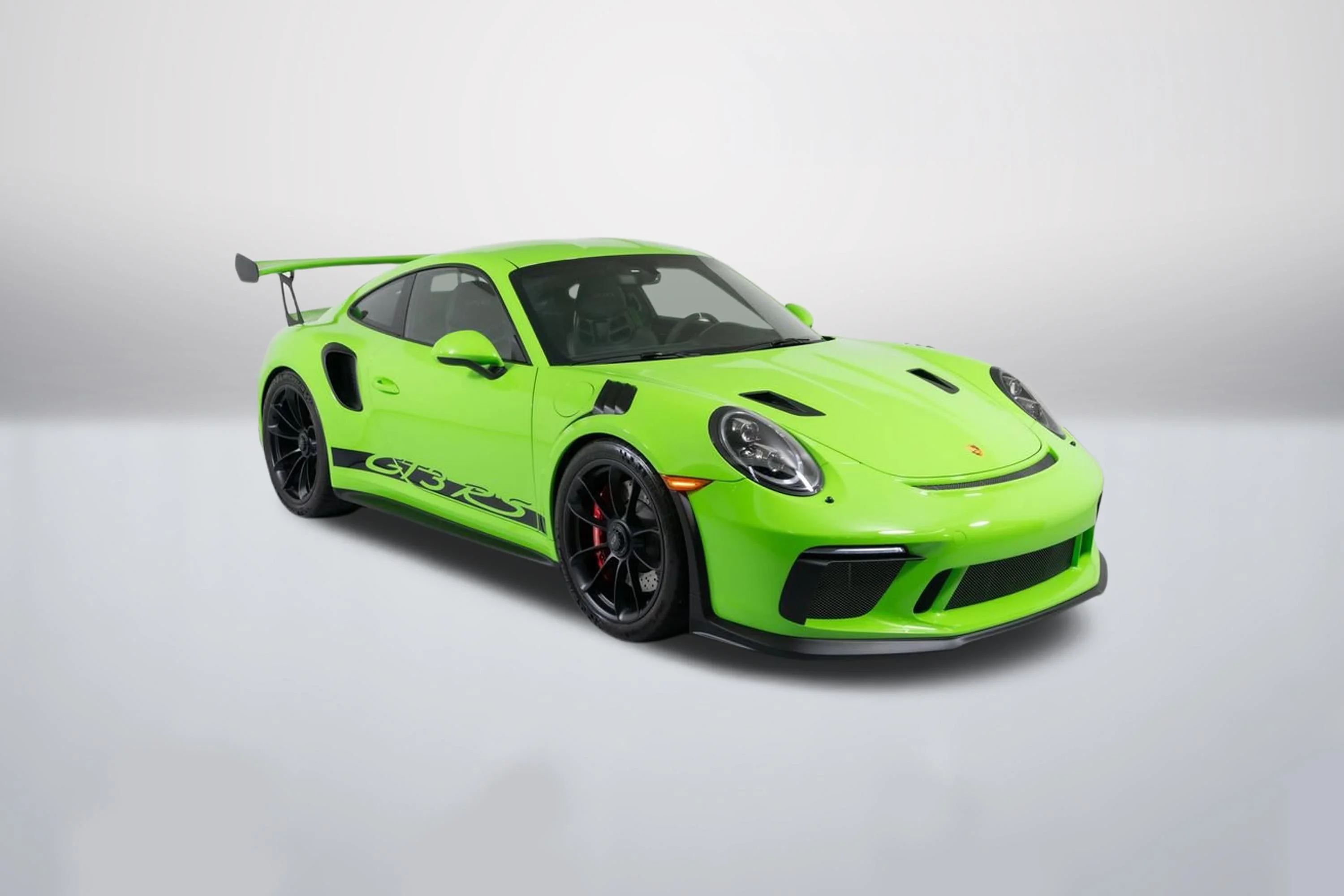 Used 2019  Porsche GT3 RS image 1