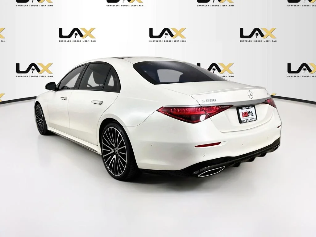 Used 2023 White Mercedes-Benz S 580 image 5