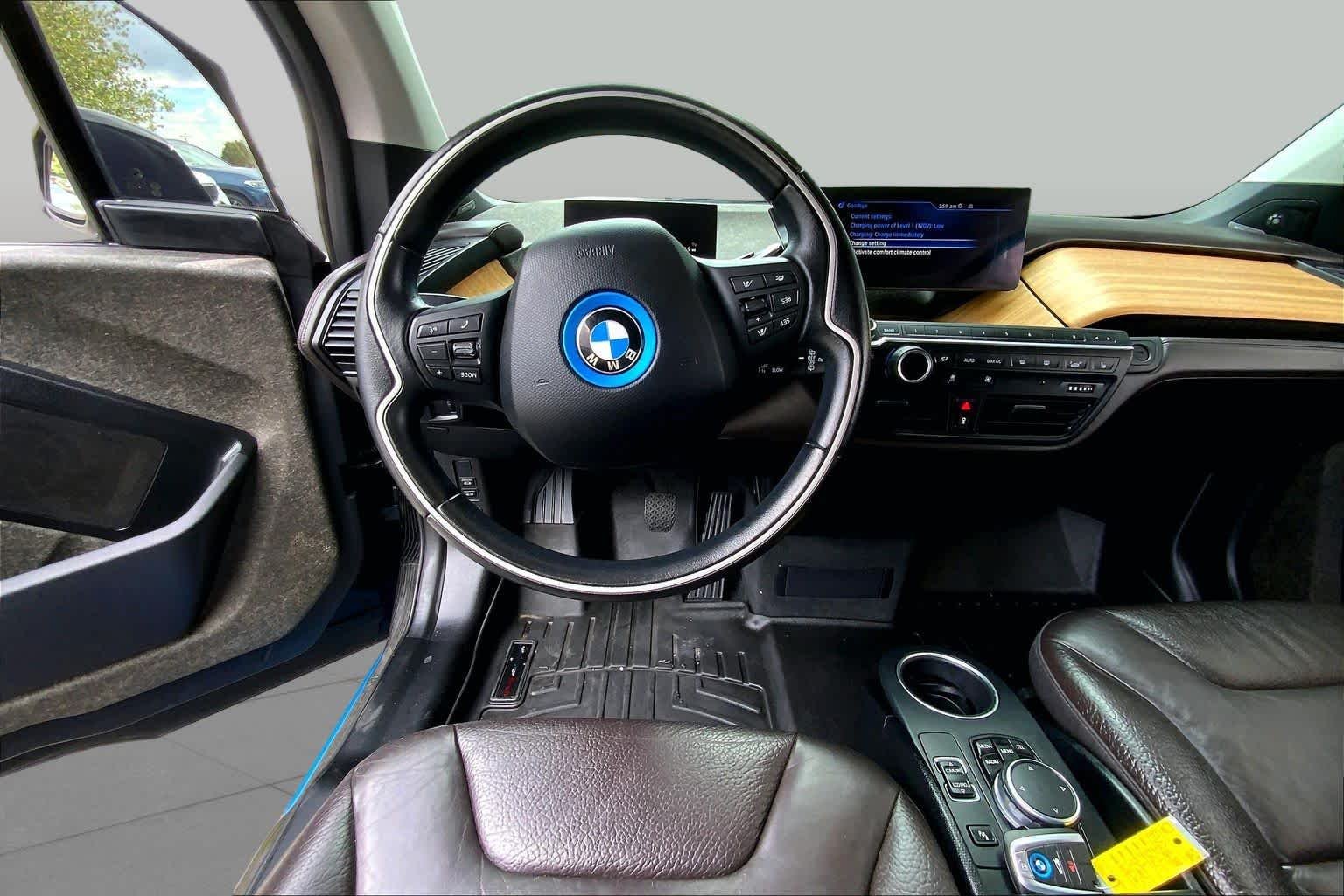 Used 2015 Arravani Gray w/BMW i Frozen Blue Accent BMW  image 5