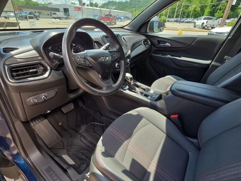 Used 2022 Blue Chevrolet RS image 11