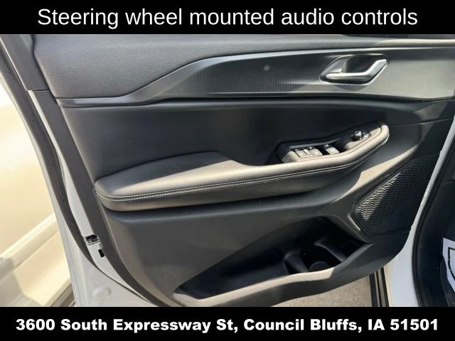Used 2023 White Jeep Altitude X image 16