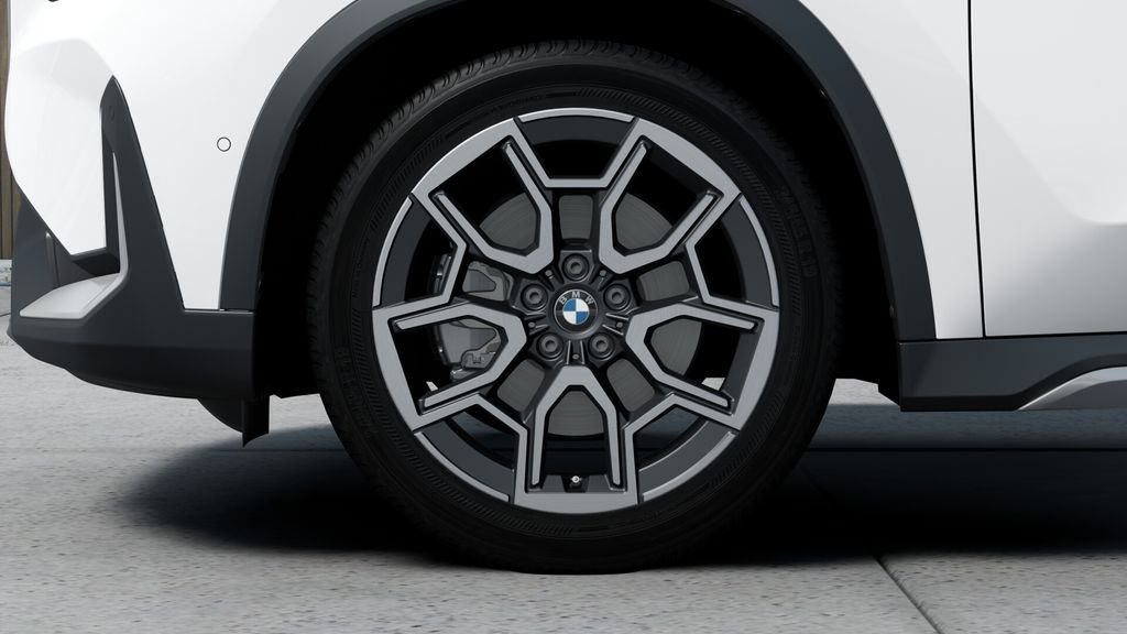 New 2027  BMW xDrive28i image 7