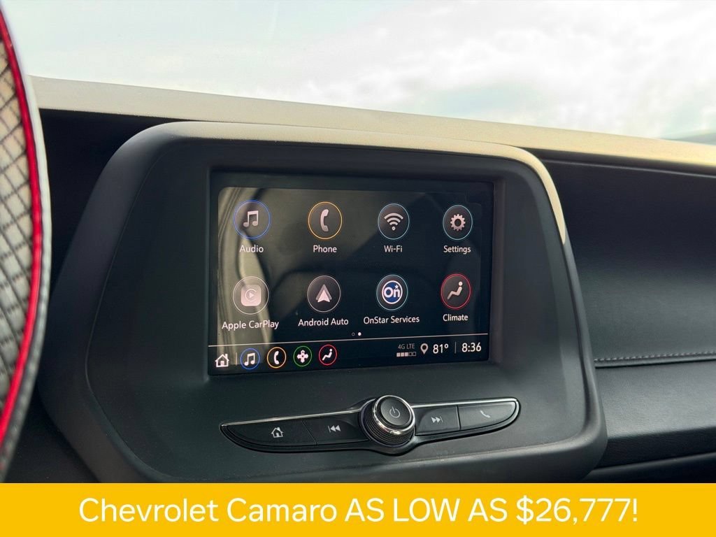 Used 2022 BLACK Chevrolet 2LT image 19