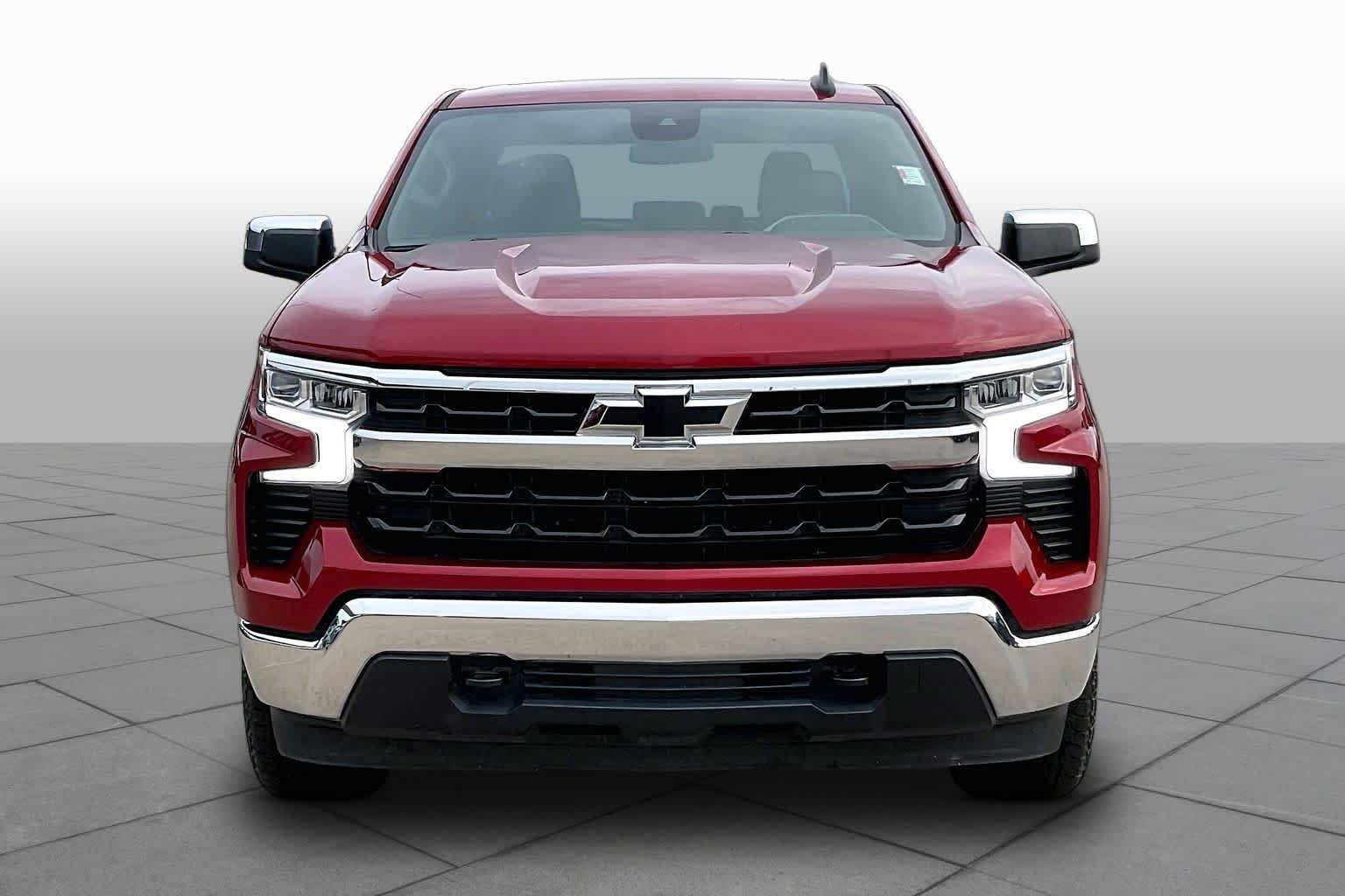 Used 2023 Radiant Red Tintcoat Chevrolet LT image 4
