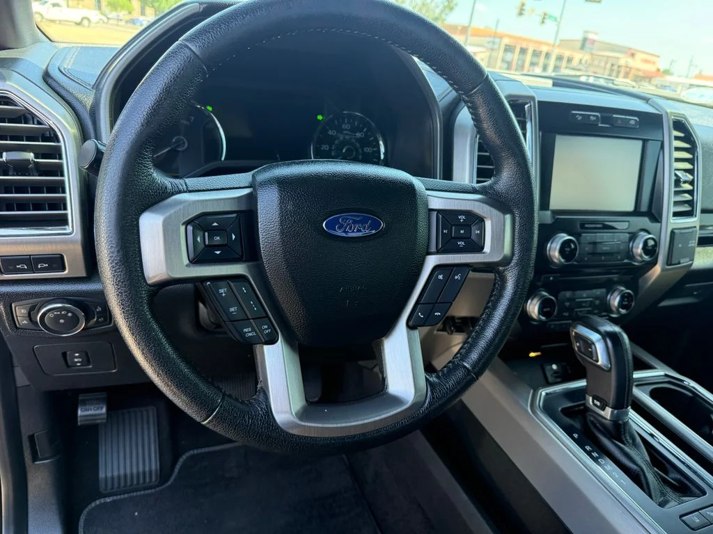 Used 2015 Black Ford Platinum image 35