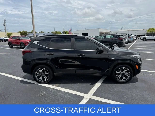 Used 2023 Black Kia EX image 8