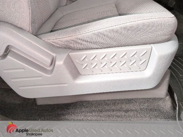 Used 2011 Silver Ford XLT image 34