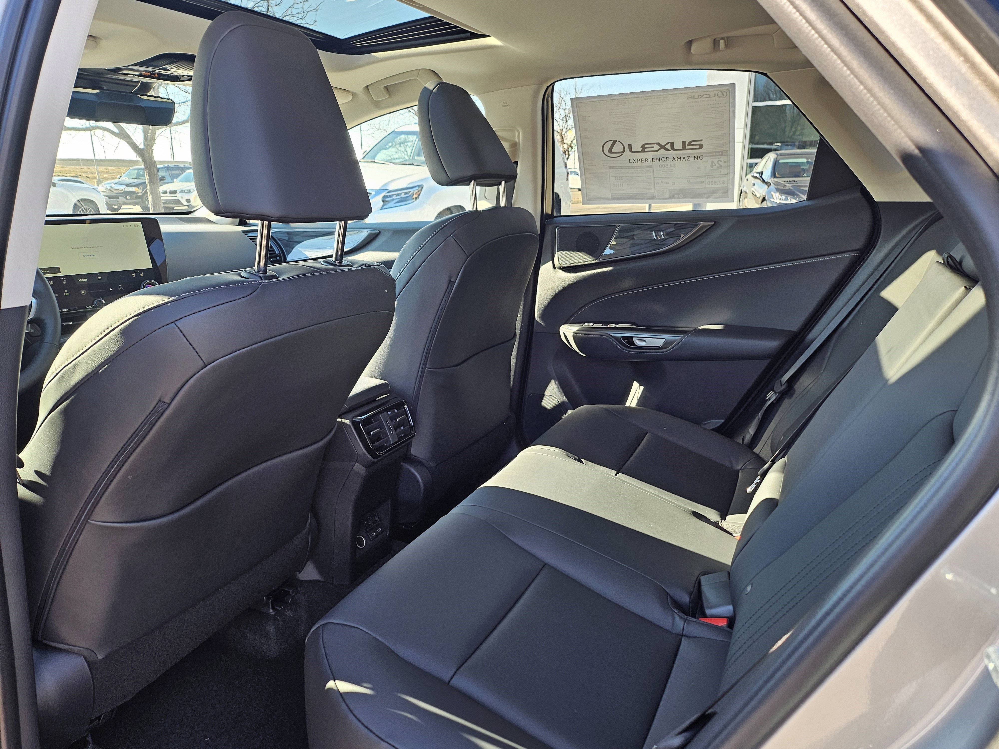 2026 Lexus NX 350 Premium - Photo 16