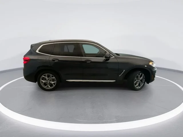 Used 2021 Gray BMW sDrive30i image 7