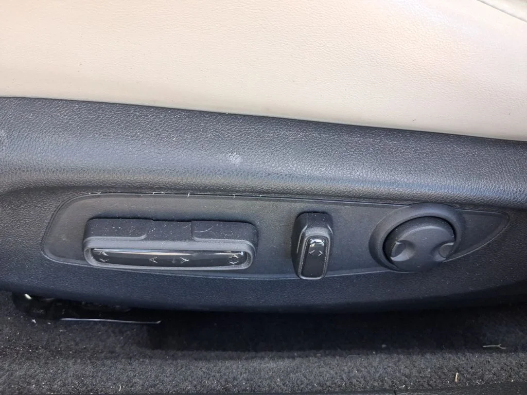 Used 2024  Honda Touring image 21