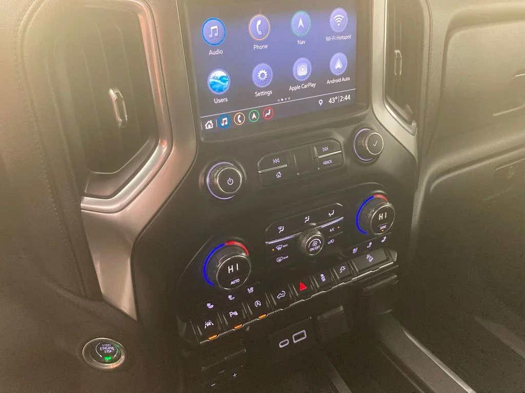 Used 2019 Chevrolet Silverado 1500 LTZ with VIN 3GCUYGEL2KG138756 for sale in Elk River, Minnesota