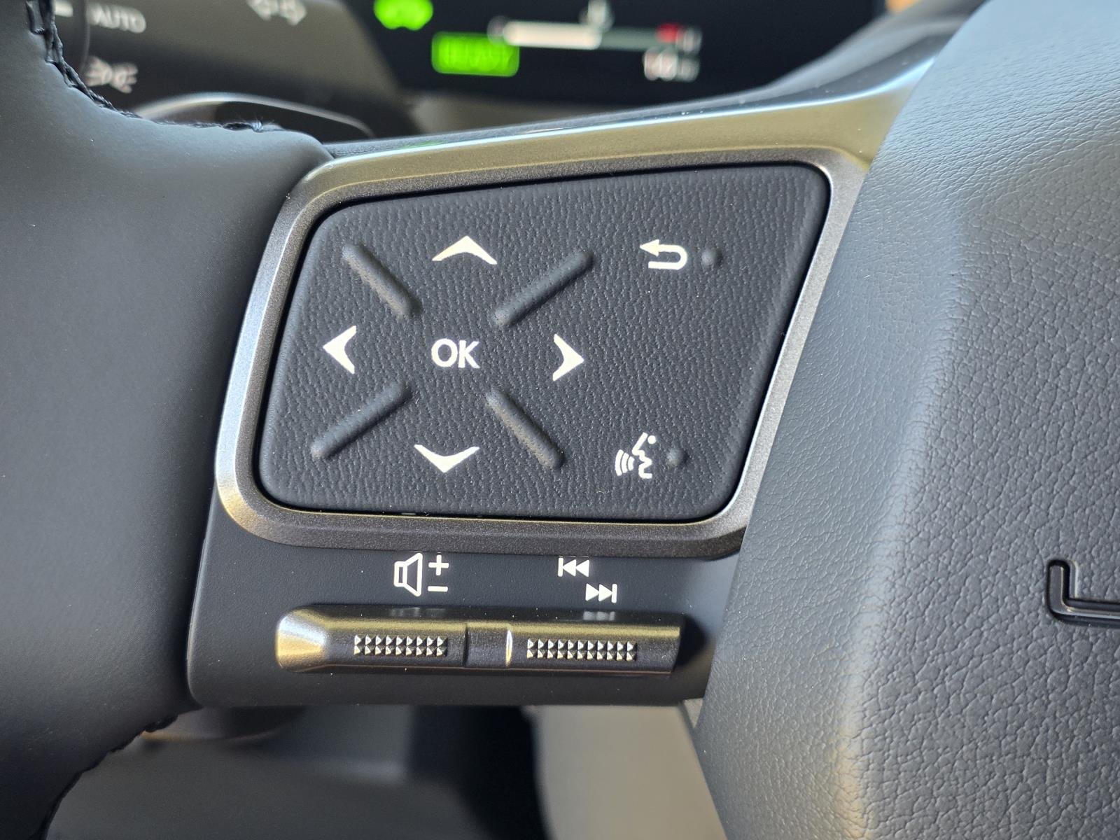 New 2026 Iridium Lexus ES 350h PREMIUM+ image 28