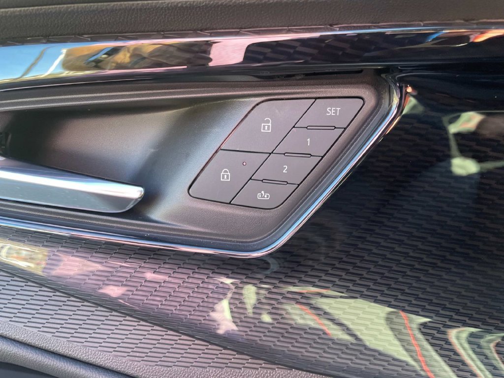 2025 Chevrolet Blazer EV RS - Photo 18