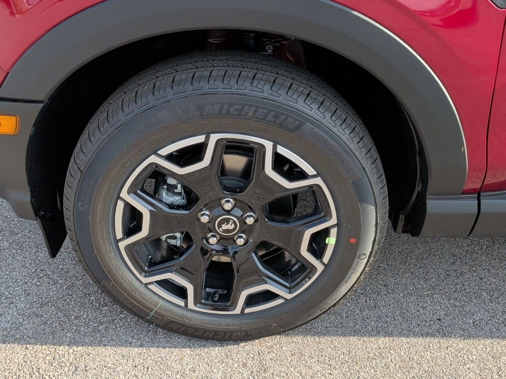 New 2026 Ruby Red Metallic Tinted Clearcoat Ford Outer Banks® image 44