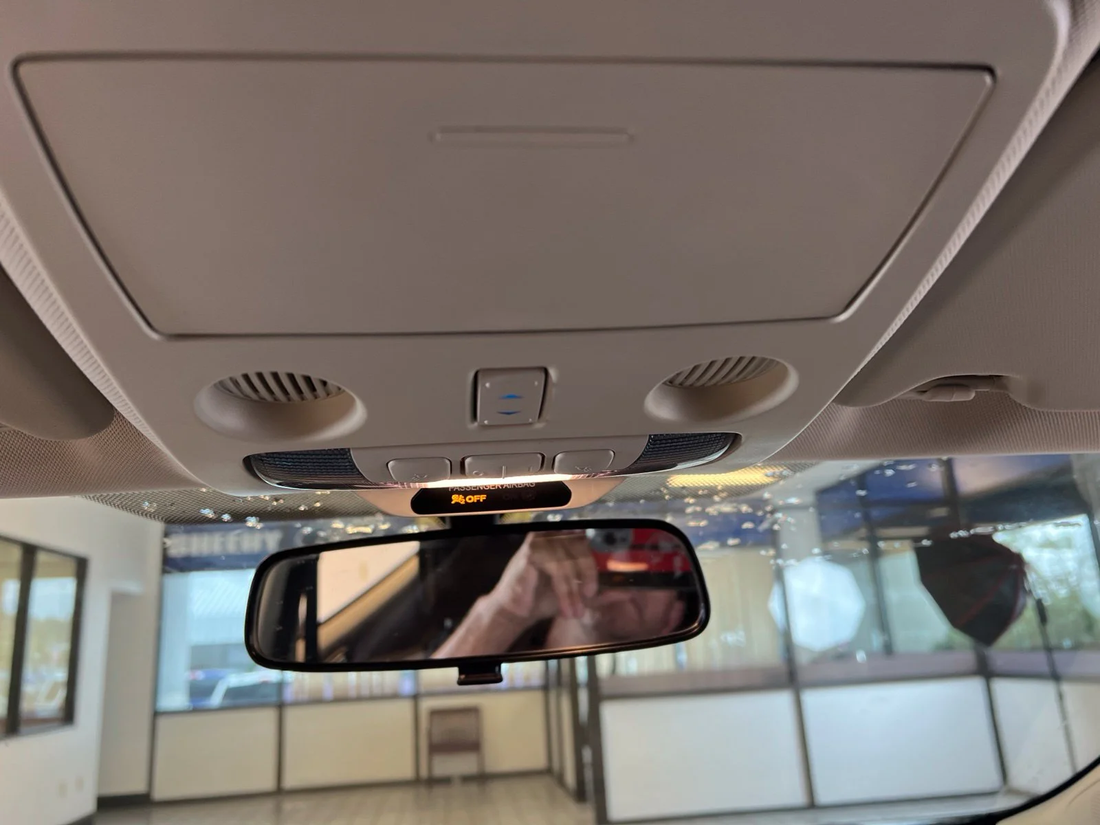 Certified Used 2019 Smoke Metallic Ford SE image 24