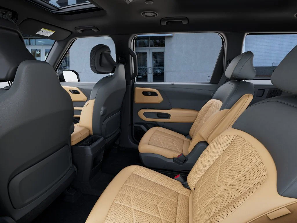 New 2027 Black Kia X-Line SX image 18