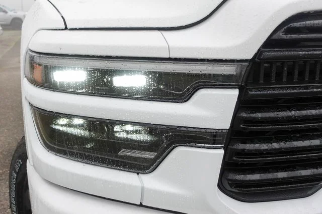 New 2026 Bright White Clear-Coat Exterior Paint RAM Laramie image 3