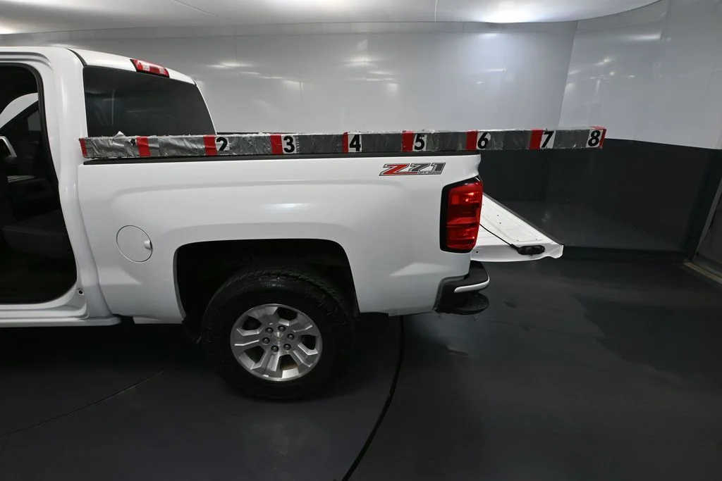 Used 2017 White Chevrolet LT image 42