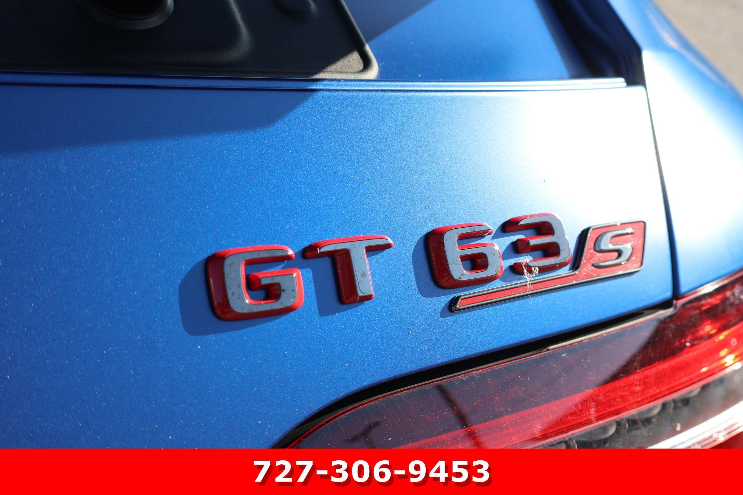 Certified Used 2025 MANUFAKTUR Starling Blue Magno Mercedes-Benz AMG® GT 63 S E Performance image 10