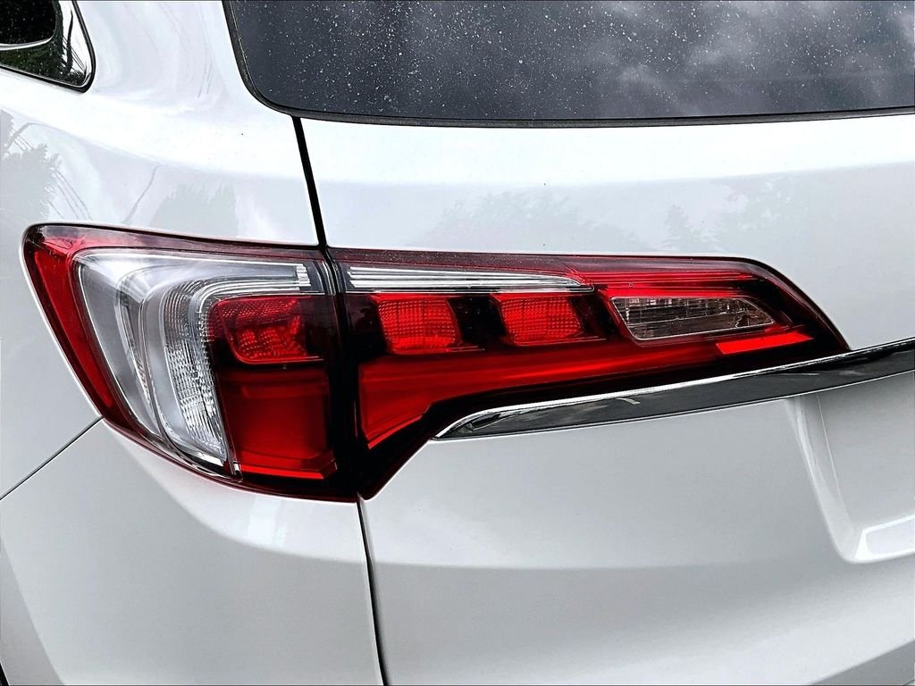 Used 2018  Acura Base image 29