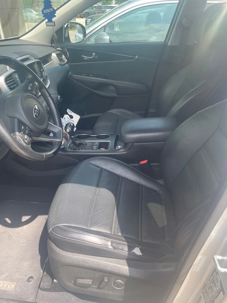 Used 2017 Silver Kia LX image 6