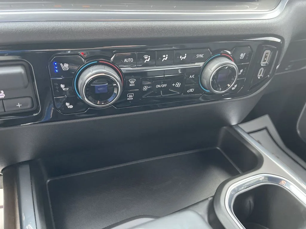 Used 2026 Black Chevrolet High Country image 19
