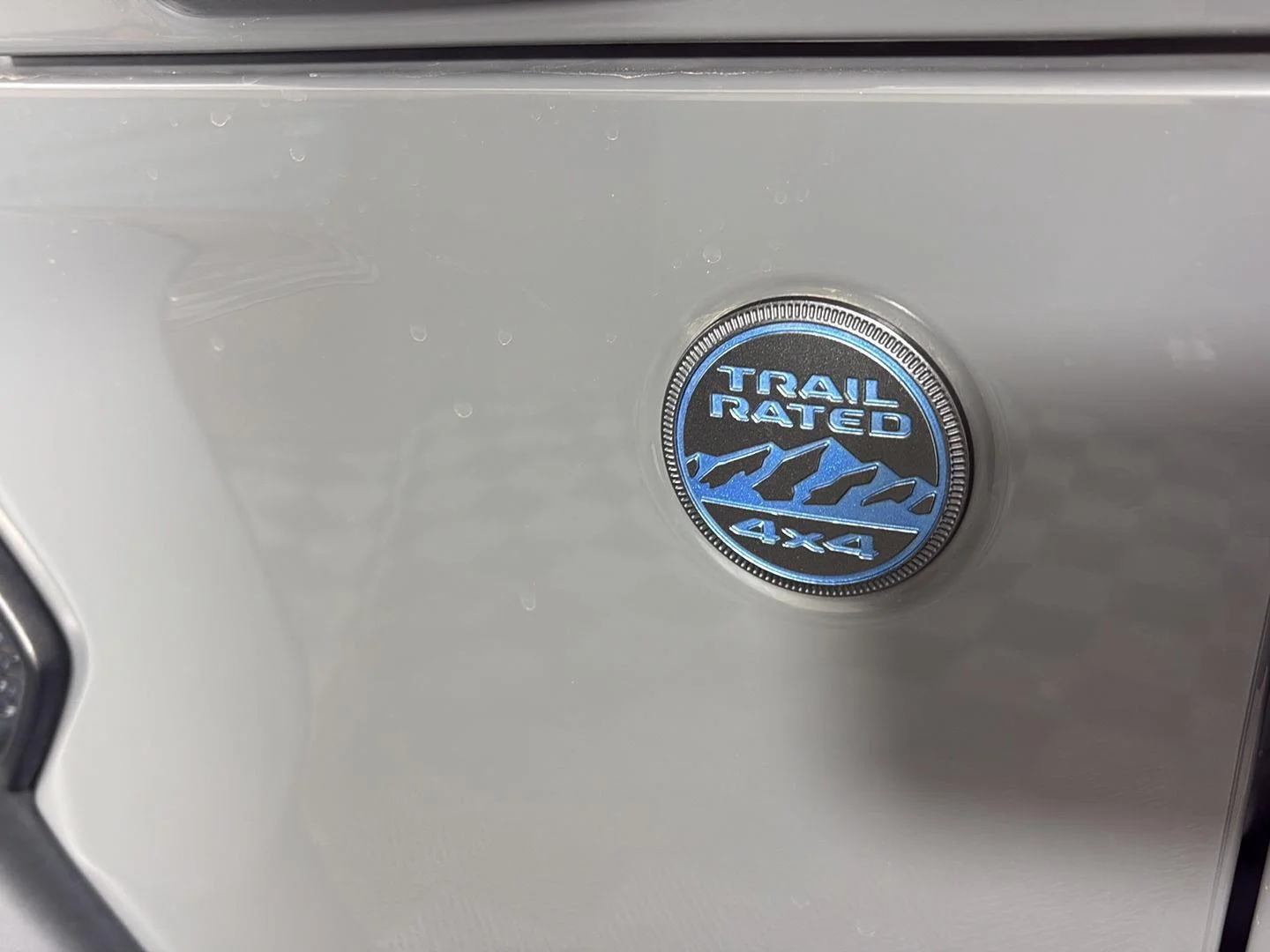 Used 2023 Sting-Gray Clearcoat Jeep Rubicon image 11