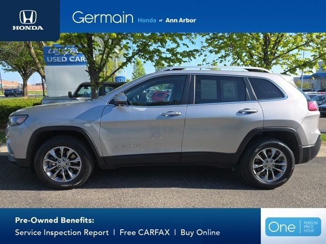 Used 2020 Billet Silver Metallic Jeep Latitude Plus image 3