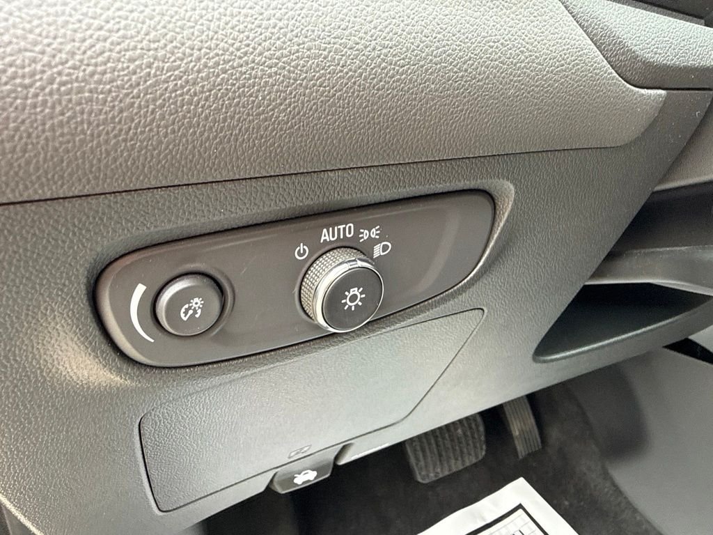 Used 2024 Black Buick Preferred image 21