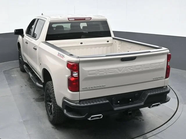 2026 Chevrolet Silverado 1500 Custom Trail Boss - Photo 10