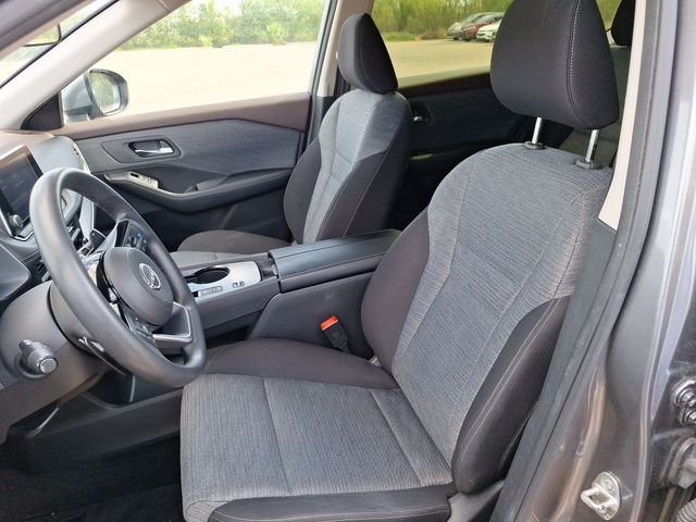 Used 2023 Gray Nissan SV image 10