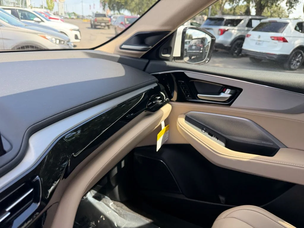 New 2026 Platinum White Pearl Acura Technology Package image 22