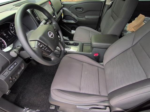 New 2026 Glacier White Nissan Crew Cab S image 4