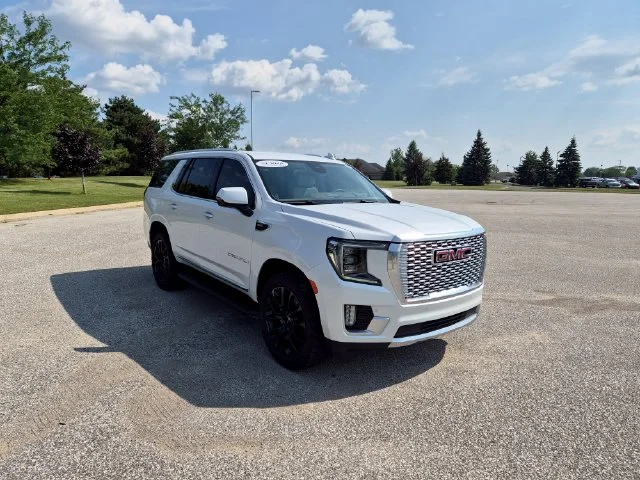 Used 2023 White GMC Denali image 4