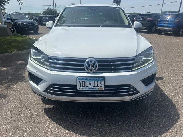 Used 2016 White Volkswagen VR6 FSI image 8