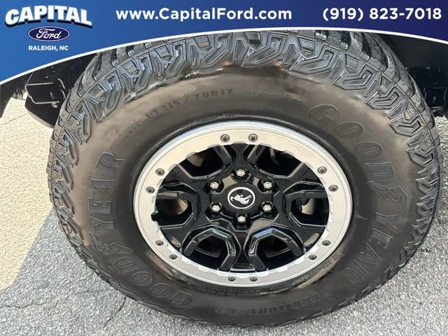 Used 2022 Green Ford Badlands image 13