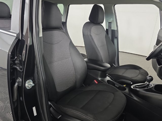 Used 2019 Shadow Black Kia Plus image 27