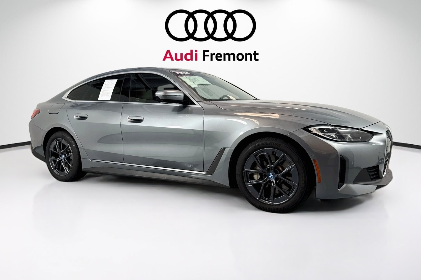 Used 2023 Skyscraper Grey Metallic BMW eDrive40 image 7
