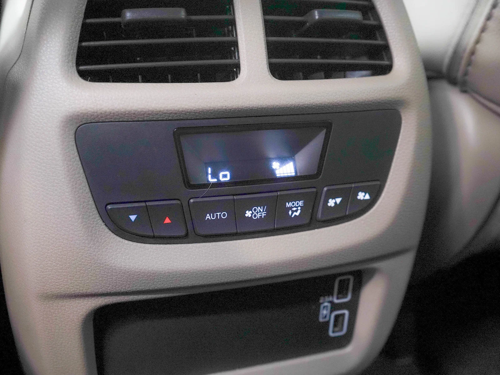 Used 2022  Honda 5D WAGON SE 4WD image 18