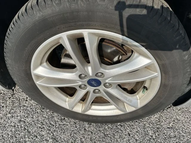 Used 2018 Silver Ford SE image 20