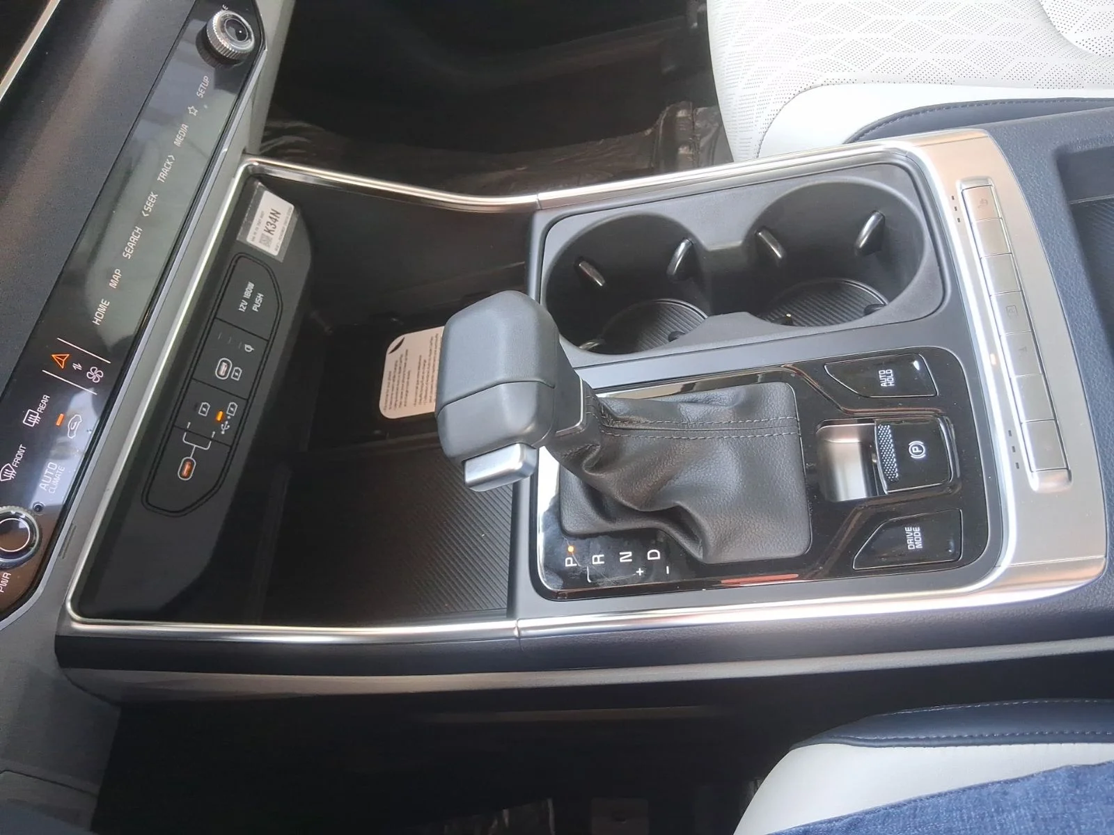 New 2026 White Kia EX image 16